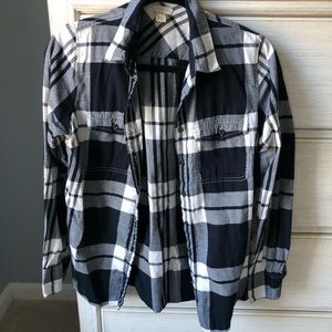 J. Crew flannel 💙